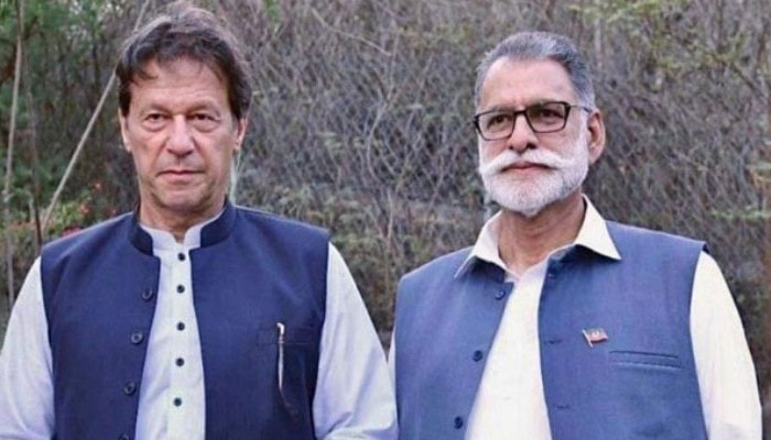 This file photo shows new AJK PM Abdul Qayyum Niazi (right) and PTI leader Imran Khan. —Farrukh Habib Twitter