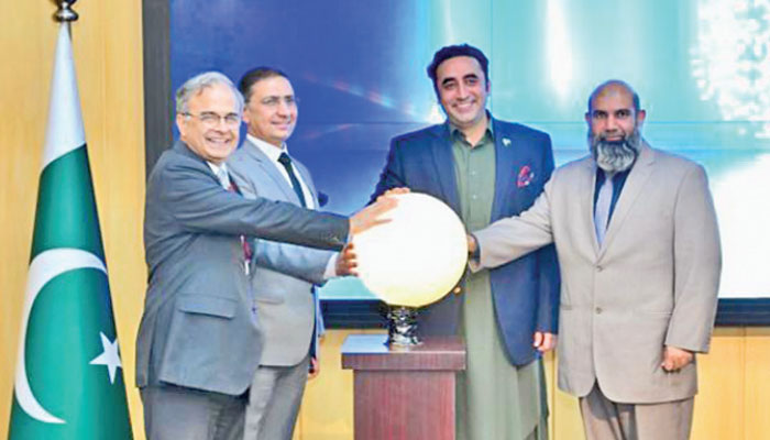 ISLAMABAD: Foreign Minister Bilawal Bhutto Zardari during the launch of the ‘Share Pakistan Portal’, a digital repository for improved targeted communication between the Ministry of Foreign Affairs and its over 100 diplomatic missions abroad, Wednesday.—The News