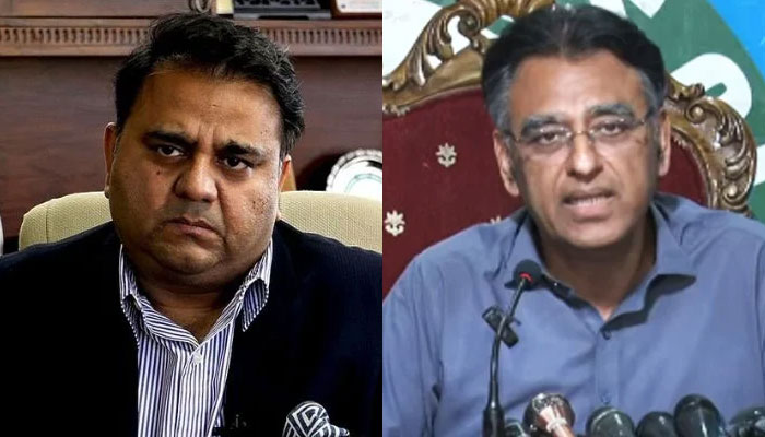 Former Pakistan Tehreek-e-Insaf Senior Vice-President Chaudhry Fawad Hussain (L) and PTI senior leader Asad Umar addressing the press conference in Islamabad, on May 24, 2023, in this still taken from a video.(R) — YouTube/GeoNews/file