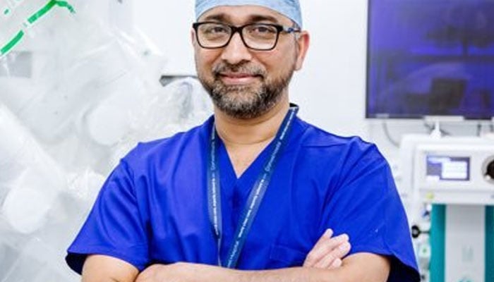 Pakistani surgeon Doctor Amer Raza. Twitter/DoctorAmerRaza