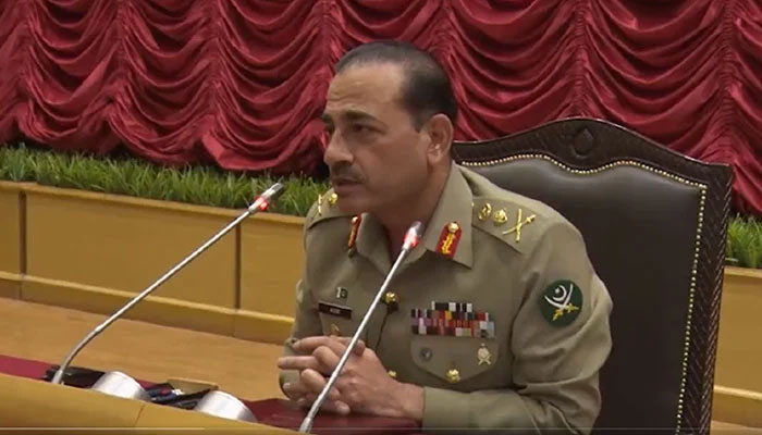 Chief of Army Staff (COAS) General Asim Munir is addressing officers of Command & Staff College Quetta in this still taken from a video on May 29, Monday. — ISPR