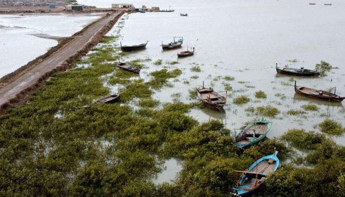 Keti Bandar braces for Biparjoy landfall today - Vimarsana News
