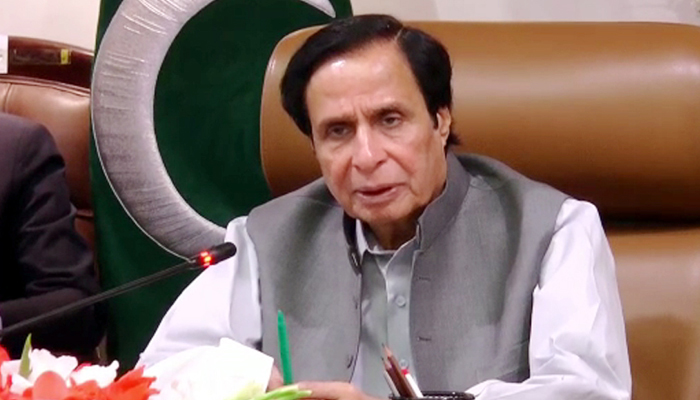 Former Punjab Chief Minister Chaudhry Pervaiz Elahi while presiding over a meeting. — Radio Pakistan/File