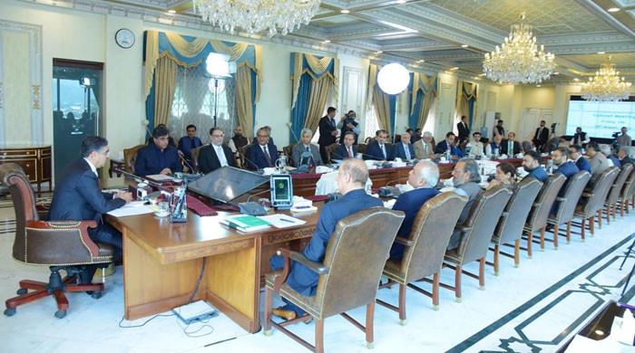 PM Anwaarul Haq Kakar shuffles top bureaucracy - Vimarsana News