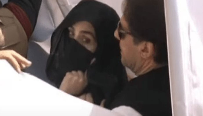 Bushra requests CJP to take notice of spouse’s ‘deteriorating health’. Screengrab of a Twitter video