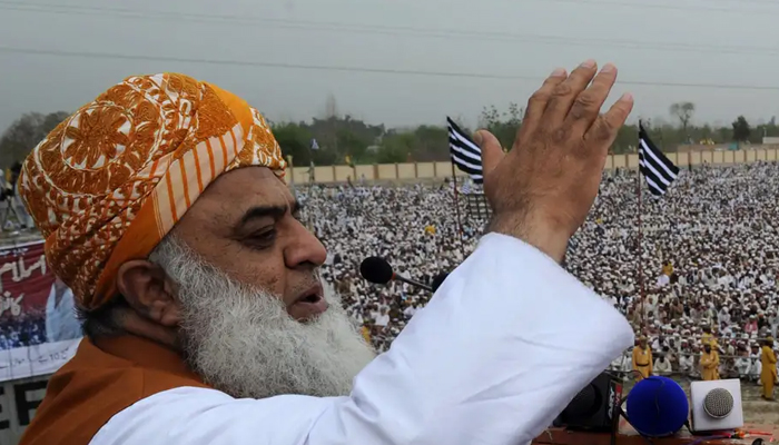 JUIF chief Fazlur Rehman while speaking to his party rally. — AFP/File