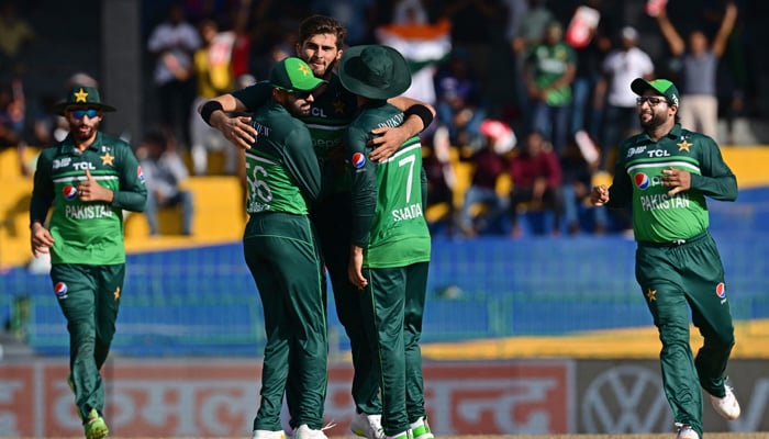 Shaheen Shah Afridi (C) celebrates with teammates after taking the wicket of Shubman Gill (not pictured) during the Asia Cup 2023 super four ODI cricket match between India and Pakistan at the R Premadasa Stadium in Colombo on September 10, 2023. — AFP