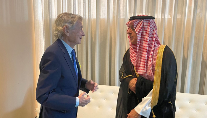 Saudi Minister of State for Foreign Affairs Adel Al-Jubeir meeting with Daniel Rosen, the Vice Chairman of the American Jewish Congress. — Photo sourced via author