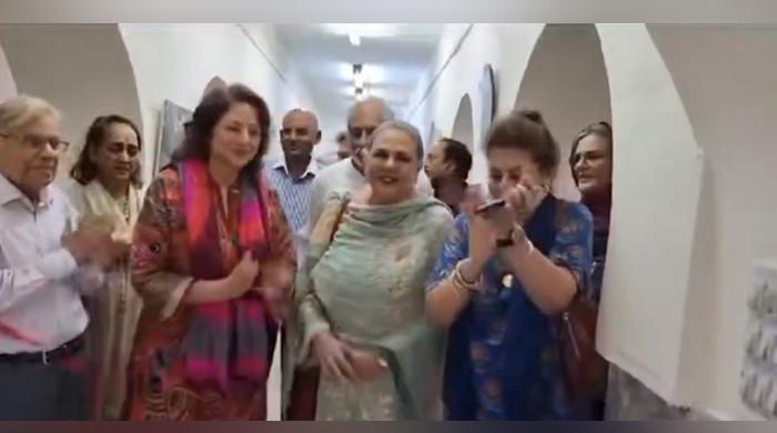 Paintings solo show opens - Vimarsana News
