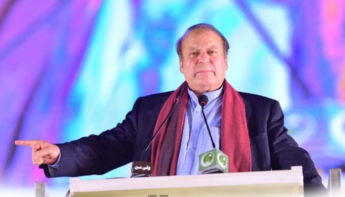 PML-N supremo Nawaz Sharif speaks to his partys workers and supporters in his homecoming address in Lahore on October 21, 2023. — X/@pmln_org