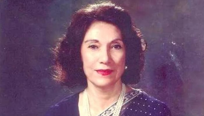 Picture of late Begum Nusrat Bhutto. — Pakistan Peoples Party-Shaheed Bhutto official website.