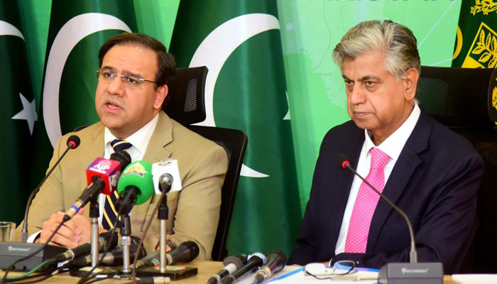 Caretaker Federal Minister for IT and Telecommunication, Dr. Umar Saif and Murtaza Solangi, Caretaker Federal Minister for Information and Broadcasting are addressing a press conference, in Islamabad on Wednesday, October 25, 2023. — PPI
