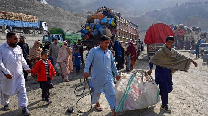 Settled Afghans lament having to leave Pakistan - Vimarsana News