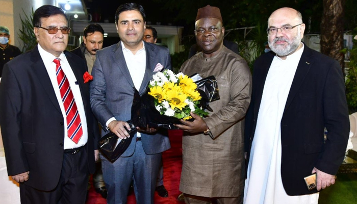 Ethiopian Ambassador in Pakistan, Jemal Beker Abdula (C-R) while visiting the Islamabad Chambers of Commerce and Industry on October 28, 2023. — Facebook/Islamabad Chamber of Commerce & Industry