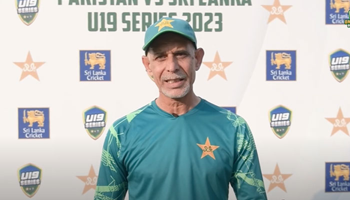 Pakistan U19s head coach Shahid Anwar talking to the media. — x/TheRealPCBMedia
