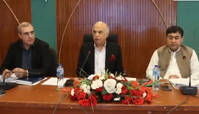 Deputy Chairman Planning Commission Mohammad Jehanzeb Khan chaired the CDWP meeting on Nov 3, 2023, in this still taken from a video. — Facebook/PlanComPakistan