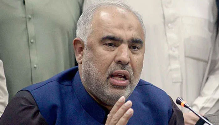 Former National Assembly speaker Asad Qaiser talking to the media in this undated photo. — APP
