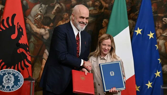 Albanias Prime Minister Edi Rama and Italys Prime Minister, Giorgia Meloni at a joint press conference in Rome after signing their bilateral agreement on migrants. — AFP