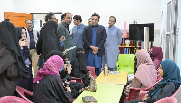 Chairman Pakistan Peoples Party - PPP Bilawal Bhutto Zardari Visit BM Learning Centre Ibrahim Hyderi on Nov 8, 2023. — Facebook/pppihydri