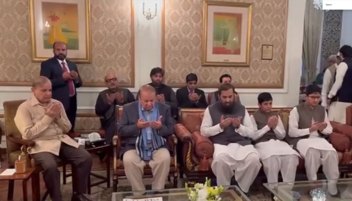 Nawaz Sharif and Shehbaz Sharif call on Governor Balighur Rehman at the Governor House on Nov 8, 2023. — Screengrab of a Facebook/Ghulam Mustafa video