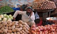Weekly inflation rises 0.73pc on higher food prices