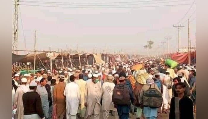 A large number of people can be seen during the first phase of the annual congregation, ‘Raiwind Tablighi Ijtema’ on November 2, 2023. — Facebook/Tablighi Markaz Raiwind