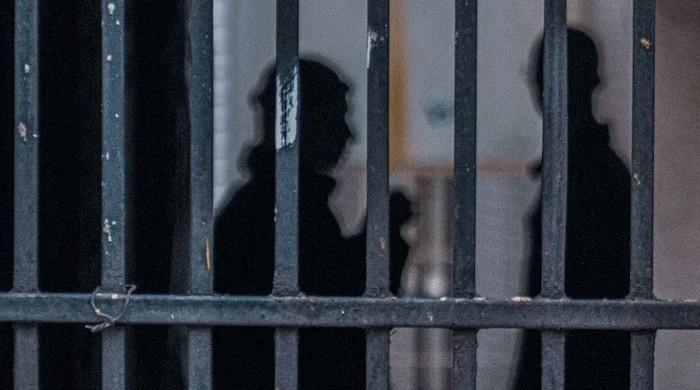 Two suspects escape from police lockup in Orangi Town - Vimarsana News