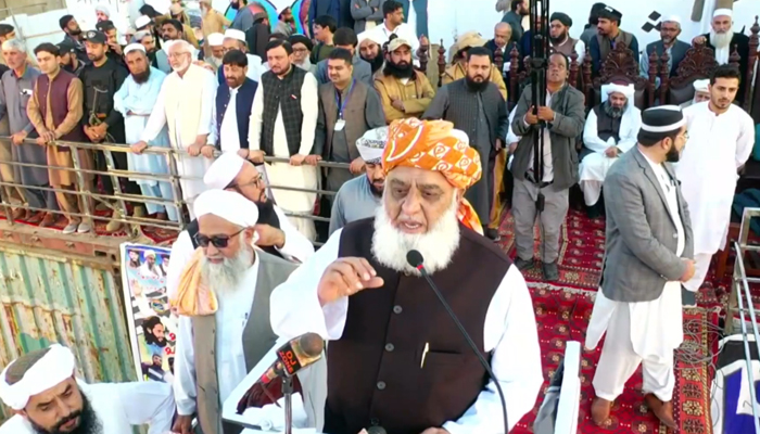 Fazl blames establishment, landlords, industrialists for country’s woes