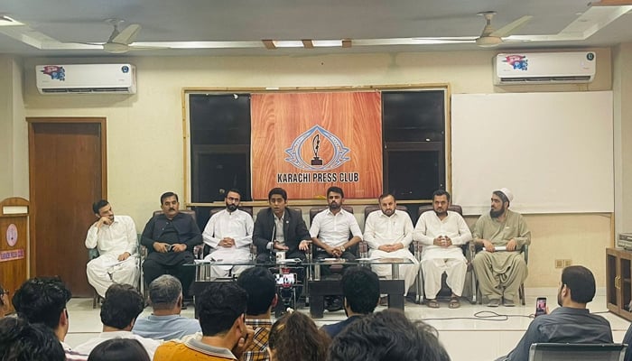 Dr Mehboob Ali, YDA Sindh president, speaks at a news conference at the Karachi Press Club on November 18, 2023. — Facebook/Young Doctors Association SINDH