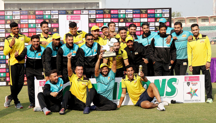 Peshawar team poses for a picture as they celebrate their victory in Pakistan Cup One-day title at the Pindi Stadium on November 19, 2023. — X/@TheRealPCB