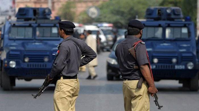 South SSP, DSP removed as inquiry report shows cops raided Orangi house for robbery - Vimarsana News