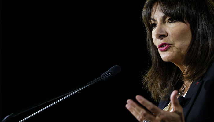 Mayor of Paris Anne Hidalgo delivers a speech during the 105th session of the Congress of Mayors organised by the France´s Mayors´ Association (AMF), in Paris, on November 21, 2022.  — AFP