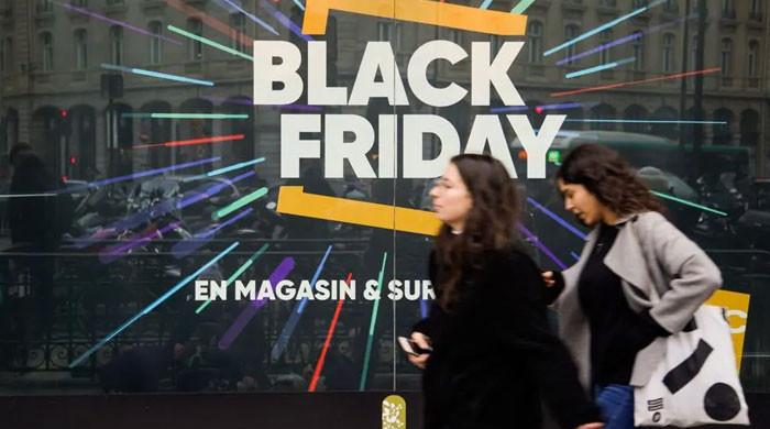 Inflation puts US Black Friday crowds in a bargain-hunting mood - Vimarsana News
