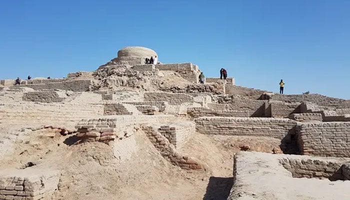 Moenjo Daro.  —APP File