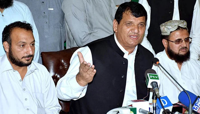 PML-N KP President Amir Muqam speaks during a press conference. — APP/File