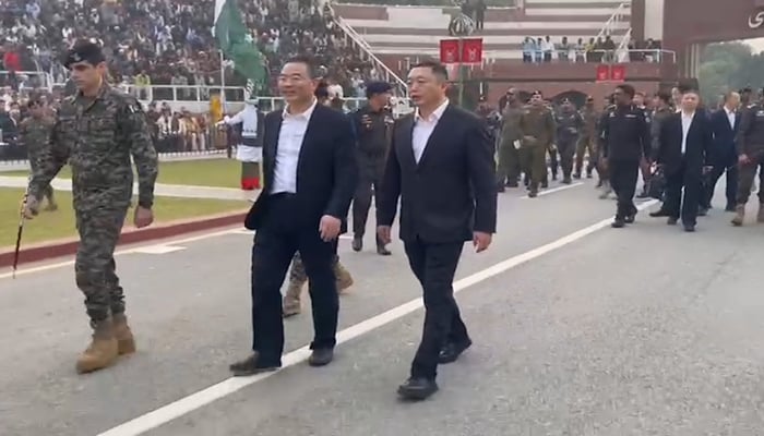A Chinese delegation during their visit to the Wahgha border in Lahore on November 26, 2023. — Facebook/Punjab Police Pakistan