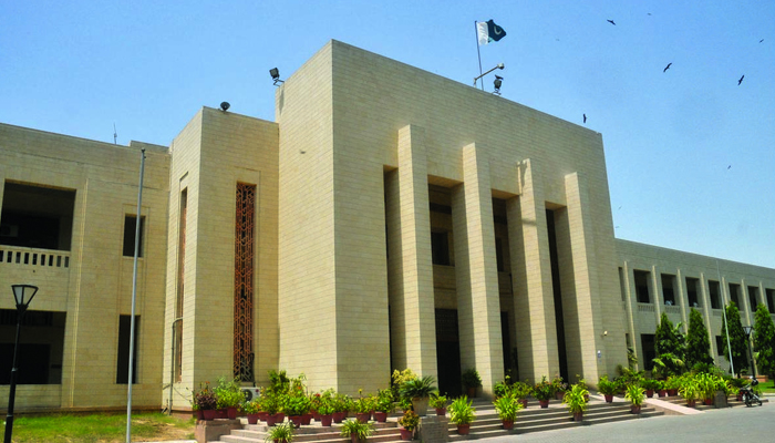 The Sindh Assembly building in Karachi can be seen in this image. — The Sindh Heritage website