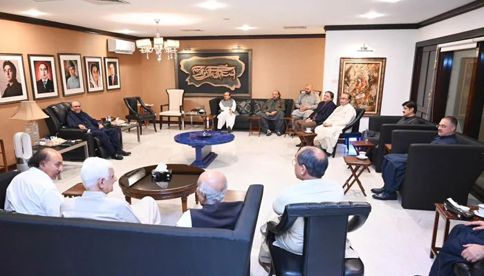 Senior leaders of PPP while meeting with the PPPP President Asif Ali Zardari on October 27, 2023. — Facebook/Pakistan Peoples Party - PPP