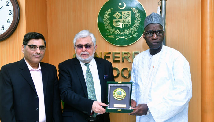 A six-member delegation from Mali met with the chief executive of the Trade Development Authority of Pakistan (TDAP), Muhammad Zubair Motiwala, on Nov 28, 2023. —x/official_tdap