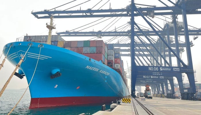 Maersk Karachi vessel was welcomed at the South Asia Pakistan Terminals (SAPT) for the first time on the recently updated FI3 ocean service. —x/Hutchison Ports Pakistan