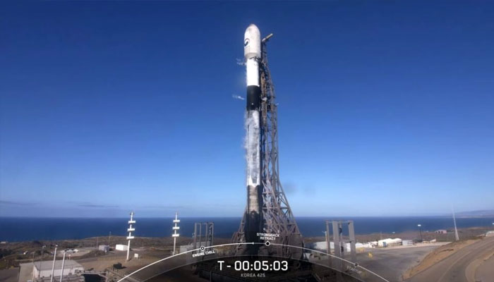 The SpaceX Falcon 9 rocket minutes before the launch of the Korea 425 Mission. —AFP File