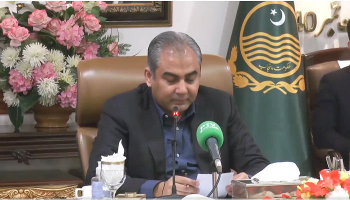 In this still, Punjab Caretaker Chief Minister Mohsin Naqvi presides over a meeting of the cabinet committee for the eradication of smog at his office on November 23, 2023.—X/Mohsin Naqvi