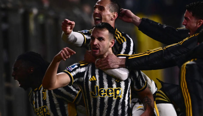 Juventus Federico Gatti celebrates with teammates after scoring the winner against Monza. —AFP File