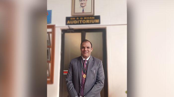 PAS Gold Medal-2023 for UVAS teacher - Vimarsana News