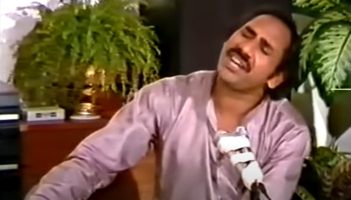 This still taken from a video released on June 16, 2021, shows Veteran classical singer Ustad Hussain Baksh Gullo singing a song. — YouTube/Ustad Hussain Baksh Gullo
