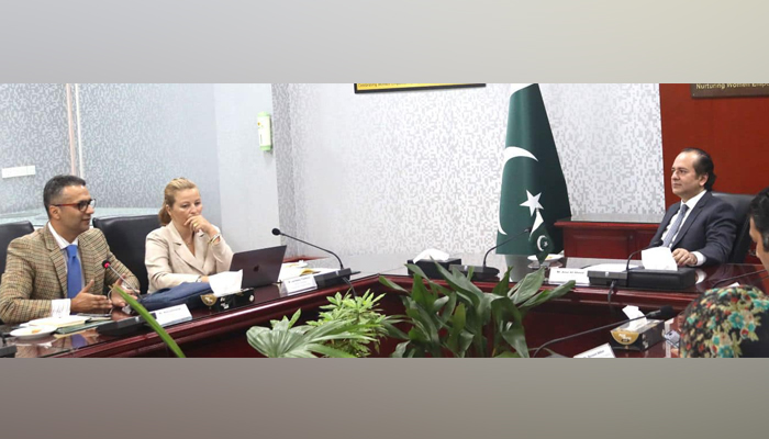 Secretary BISP Amer Ali Ahmed (R) during a meeting with a delegation led by Nasruminallah Senior Programme Officer along with Dr Jordanka Tomkova Senior Consultant from Asian Development Bank and Dr Vaqar Ahmed Joint Executive Director from Sustainable Development Policy Institute at BISP HQs on December 5, 2023. — BISP Pakistan