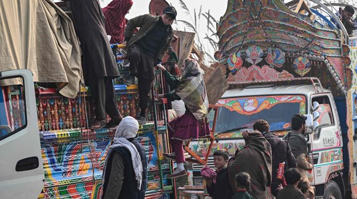 Pakistan's Afghans deportation policy discussed with visiting US official - Vimarsana News