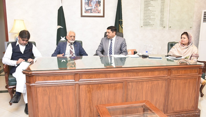 Provincial Caretaker Minister of Health and Social Welfare and Bait ul Mal Prof Dr Javed Akram (C-L) while meeting the chairperson Tevta Brig (retd) M Sajid Khokhar on December 6, 2023. — Facebook/TEVTA Punjab