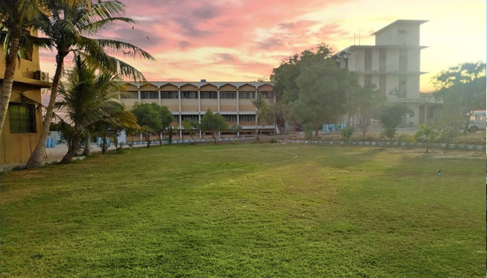 Board of Intermediate Education Karachi building can be seen in Karachi. — Facebook/B.I.E, Karachi