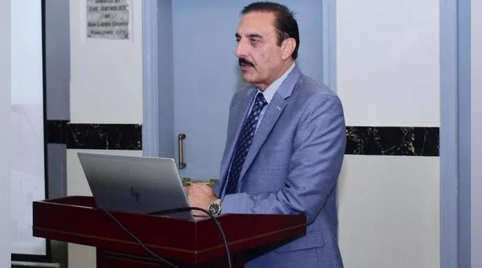 Commissioner directs authorities to complete projects within stipulated period - Vimarsana News